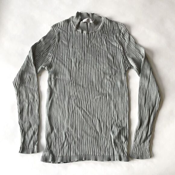 Silver/Grey Ribbed Mock Turtle-Neck, French, L - Picture 1 of 4